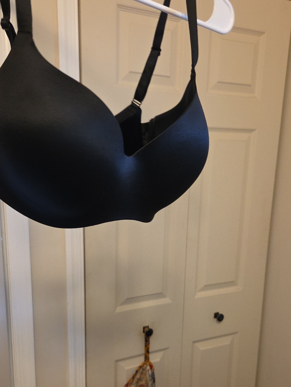 Soma Black Enhancing Shape Wireless Bra 32DD